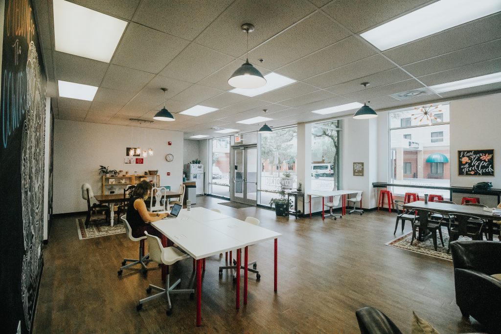 Floating Desk Space